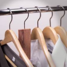 Woodluv 4 PCs Natural Aromatic Cedar Wood Moth Repellent Balls