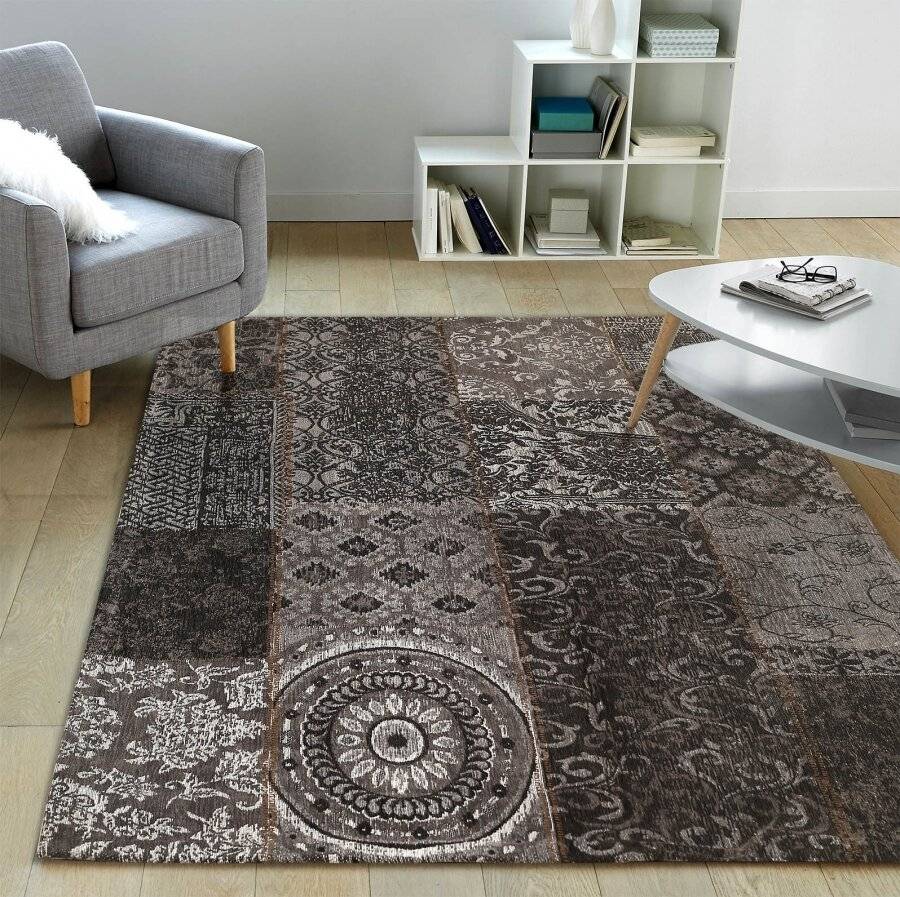 Chenille Patchwork 120 x 160 cm Floor Carpet Rug - Black/Grey