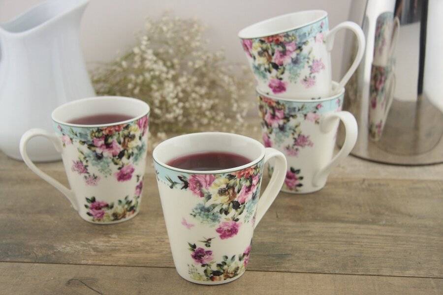 EHC New Bone China Floral Pattern Set of 4 Coffee Mugs - Gift Boxed