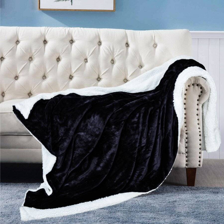 EHC Reverse Sherpa Flannel Fleece Blanket - Black, 150 cm x 200 cm