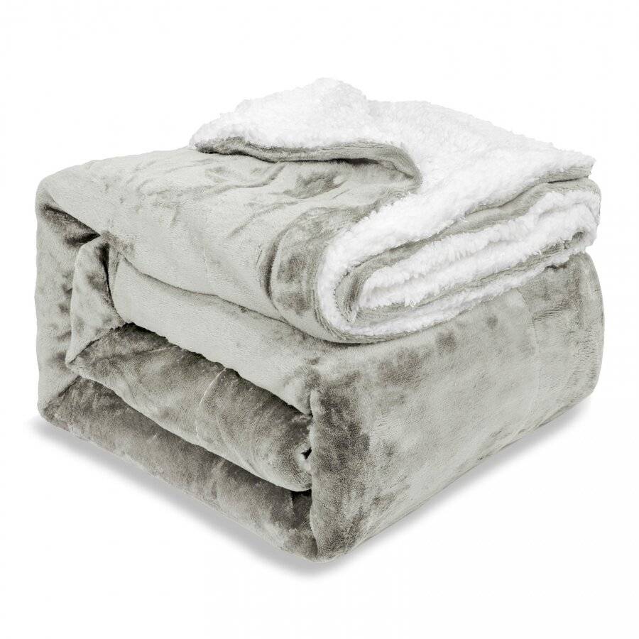 EHC  Reverse Sherpa Flannel Fleece Blanket - Light Grey, 150 x 200 cm