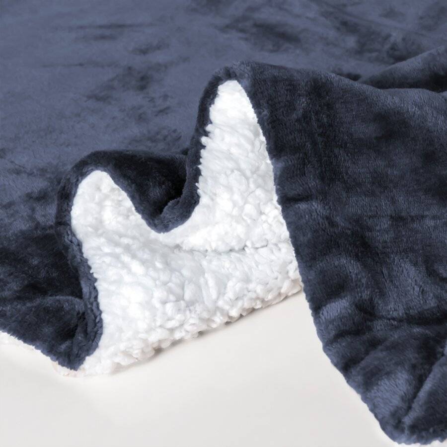 EHC Reverse Sherpa Flannel Fleece Blanket, Navy Blue, 200 x 240 cm