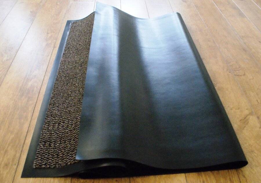 Heavy Duty Non Slip Dirt Barrier Doormat, 120 x 180 cm - Brown/Black