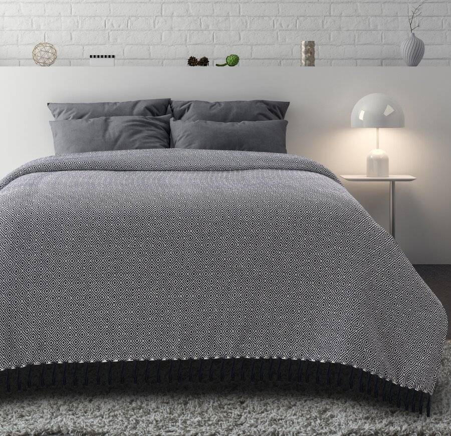 EHC King Size Big Diamond Woven Cotton Throw, Ivory/Black, 225 x250cm