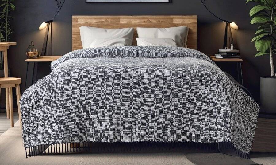 EHC Single Big Diamond Woven Cotton Throw, 125 x 150cm, Ivory/Navy