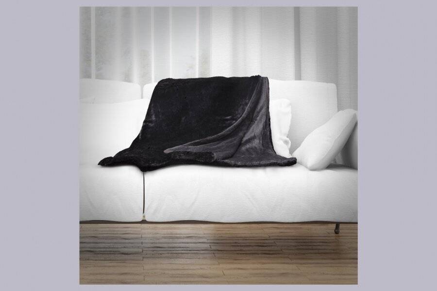 Luxurious Super Soft Snuggle Throw For Sofa, 127 x 152 cm - Black