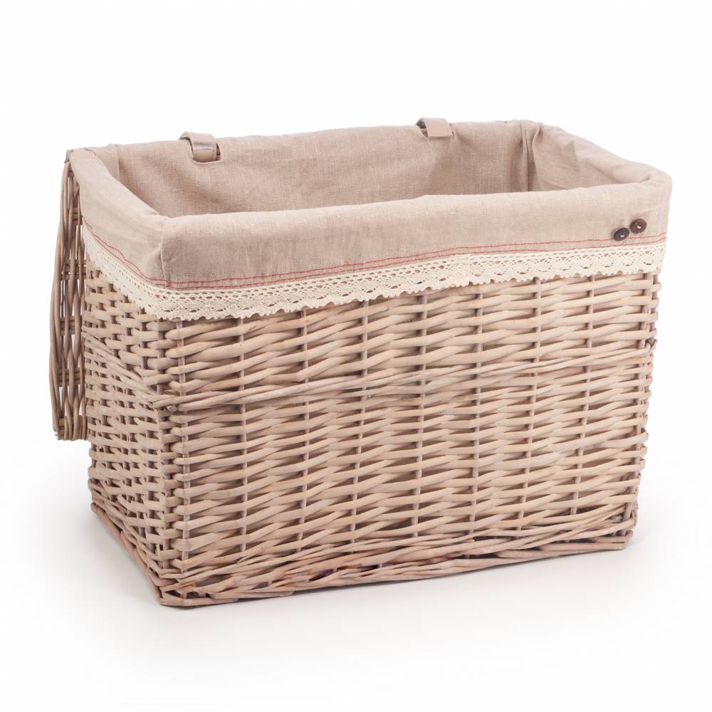 Medium Handwoven Natural Wicker Lidded Storage Trunk With Lining