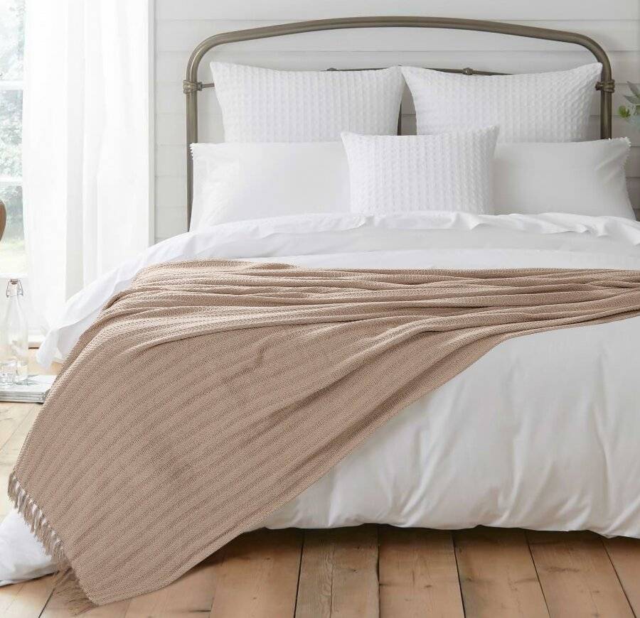 Nevni 2 x Decorative Rustic Cotton Fringed Throws, 127 x 152cm - Mocha