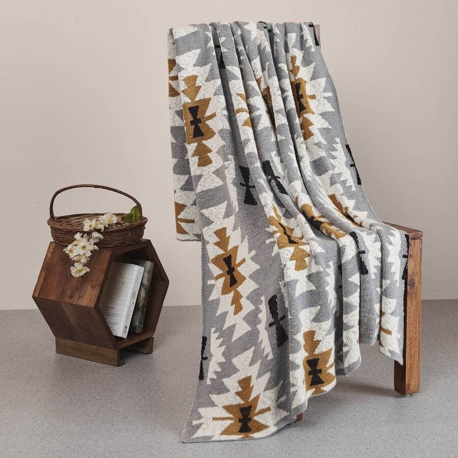 Nevni Aztec Patterned Soft Cotton Throw Blanket for Couch & Bed - Grey