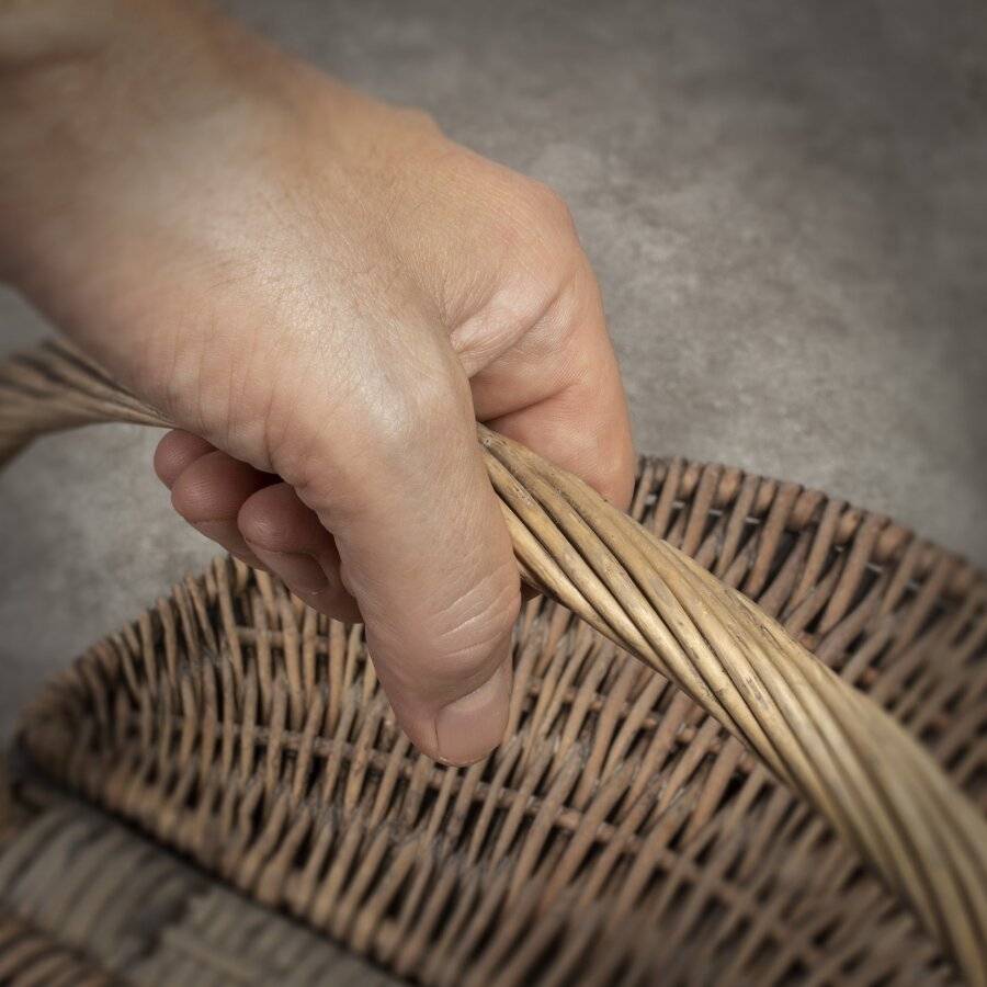 Oval Double Lidded Wicker Picnic Hamper Basket With Handle & Lining