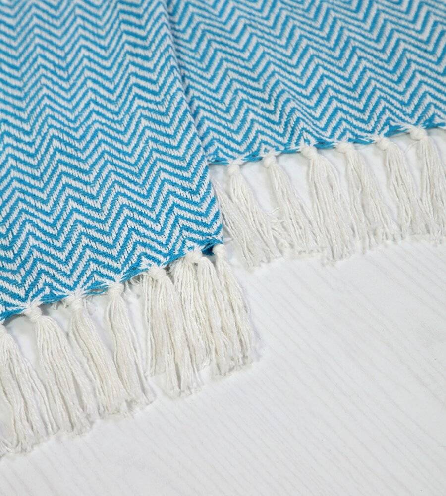 EHC 2 Chevron Throw For Sofa or Armchair 127 x 152 cm - Ivory/Teal