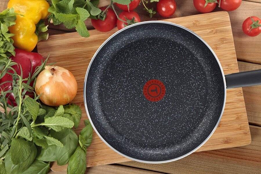 Tefal C2640402 Brut Stone Effect Frying Pan, 24 cm, Black