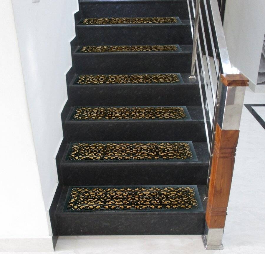 Victorian Wrought Iron Effect Non Slip Panama Rubber Step Doormat