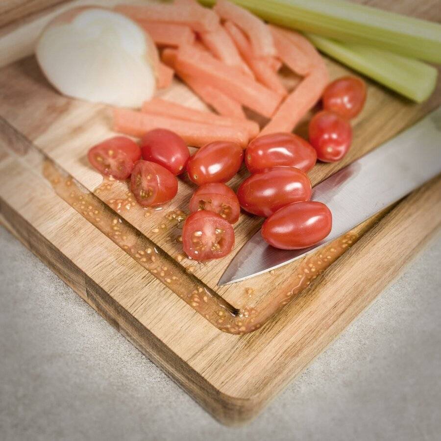 Woodluv Acacia Wood Cutting & Chopping Board With Grooves