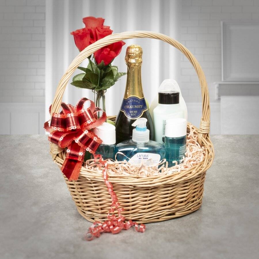 Woodluv Create Your Own Gift Hamper Round Wicker Basket With Handle