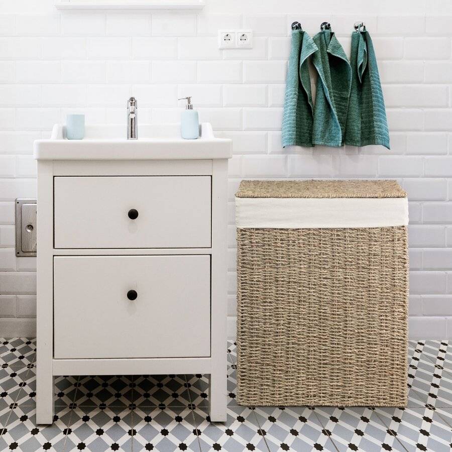 Woodluv Handwoven Seagrass Laundry Storage Basket With Liner, Large