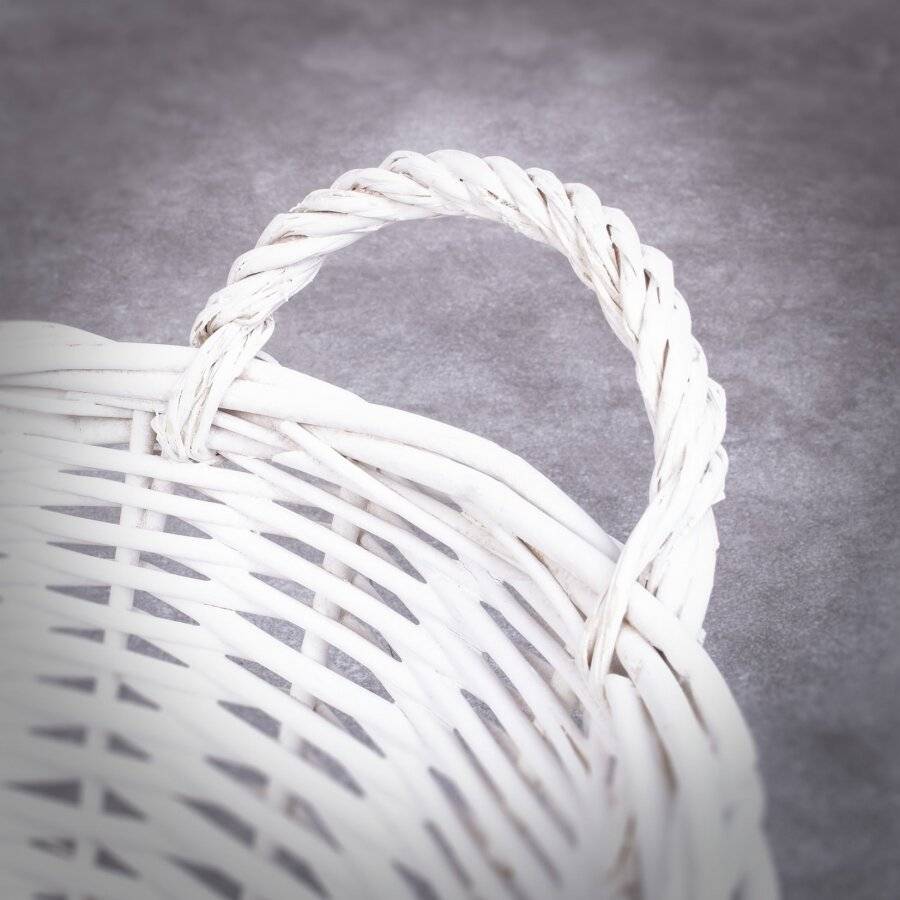Woodluv Wicker Oval Storage Gift Hamper Basket With Handles, White