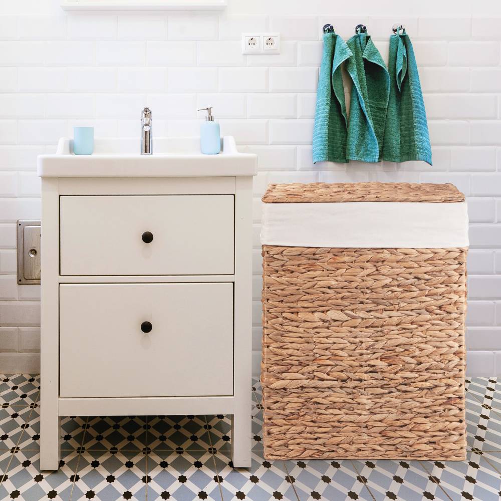 Woodluv Water Hyacinth Laundry Storage Basket With Lining - Large