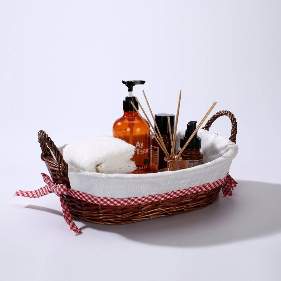 Woodluv Oval Wicker Hamper Basket With White Lining & Side Handles