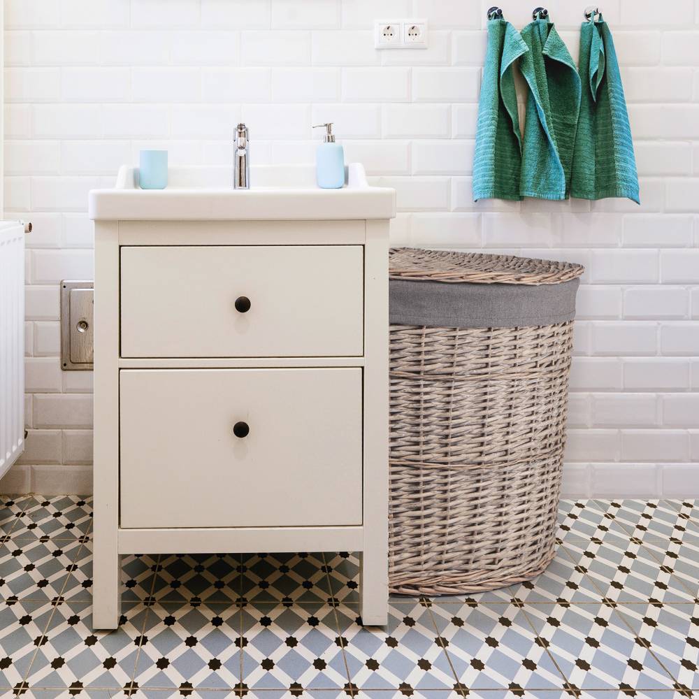Woodluv Wicker Corner Laundry Storage Basket With Lid, Medium, Grey