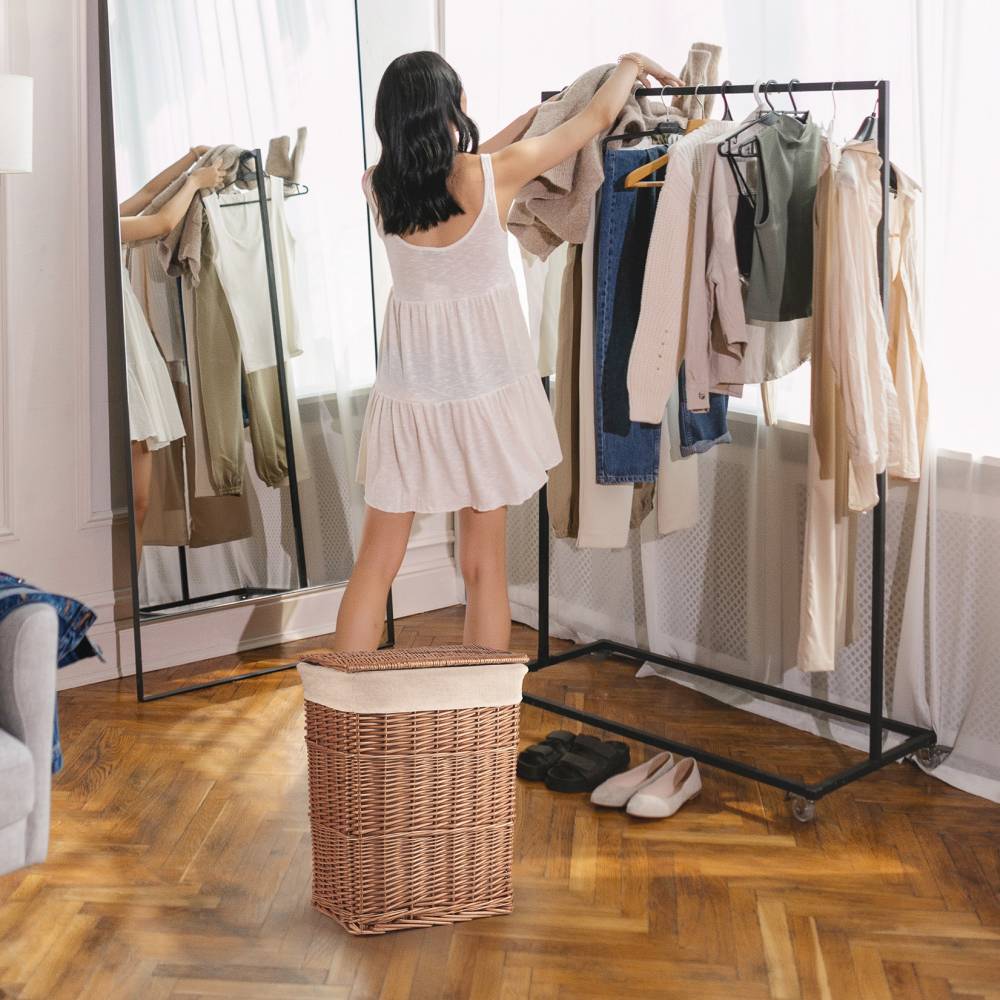 Woodluv Wicker Laundry Storage Basket with Lid, Natural - Medium